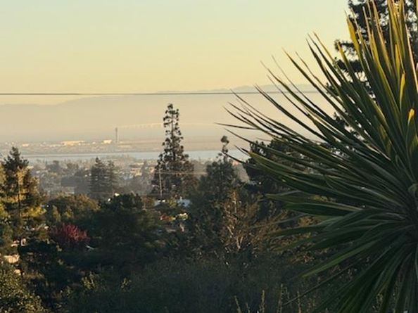 4271 Whittle Ave, Oakland CA 94602