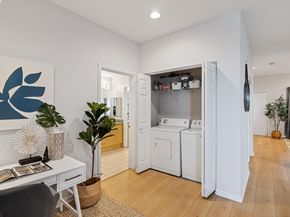 1121 40th Street 2406, Emeryville CA 94608