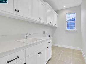 105 Laurel Oak Drive, Pleasant Hill CA 94523