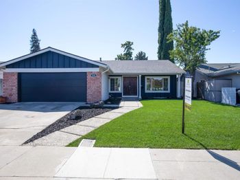 5311 Charlotte Way