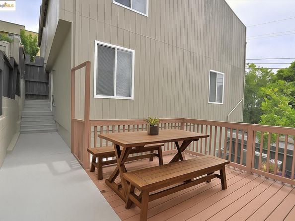 1604 E 19Th St, Oakland CA 94606