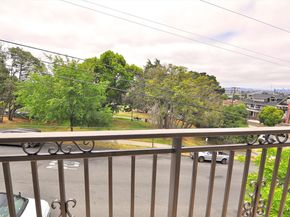 1604 E 19Th St, Oakland CA 94606