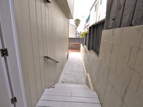 1604 E 19Th St, Oakland CA 94606