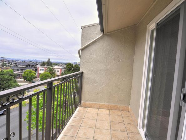 1604 E 19Th St, Oakland CA 94606