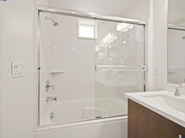1421 Nightshade Rd 31, Milpitas CA 95035
