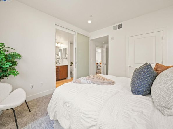 1421 Nightshade Rd 31, Milpitas CA 95035