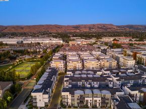 1421 Nightshade Rd 31, Milpitas CA 95035