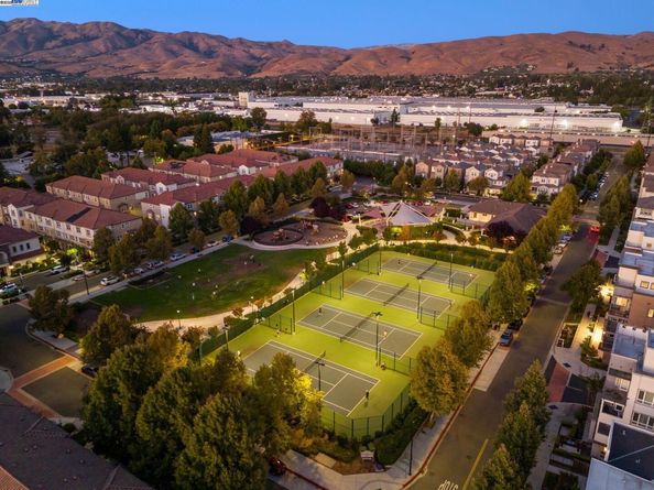 1421 Nightshade Rd 31, Milpitas CA 95035
