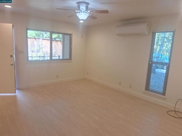 163 Virginia Hills Dr, Martinez CA 94553