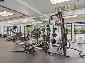 6363 Christie Ave 1421, Emeryville CA 94608