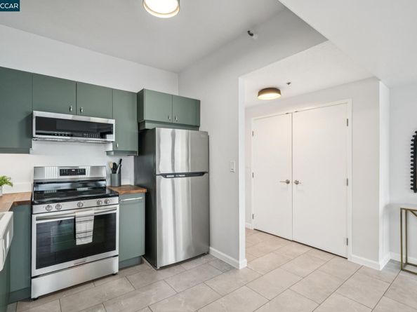 6363 Christie Ave 1421, Emeryville CA 94608