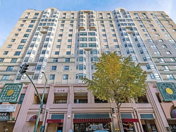 988 Franklin 328, Oakland CA 94607