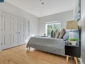 4 Berrybrook Hollow, Orinda CA 94563