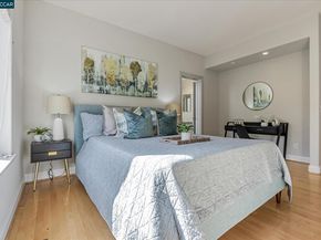 4 Berrybrook Hollow, Orinda CA 94563