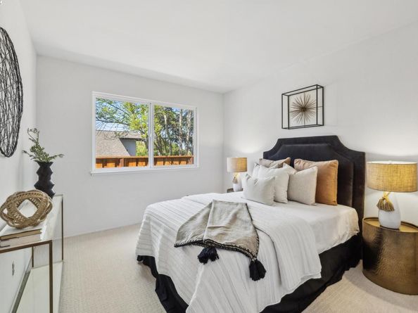 3483 Skyline Dr, Hayward CA 94542