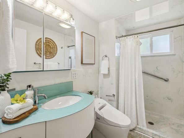 3483 Skyline Dr, Hayward CA 94542