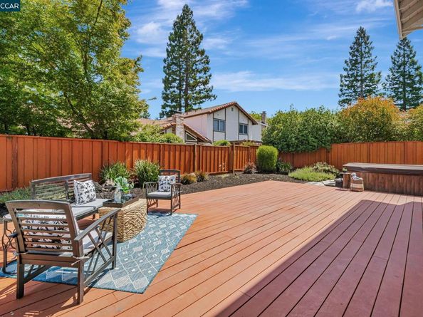 732 Graham Ct, Danville CA 94526
