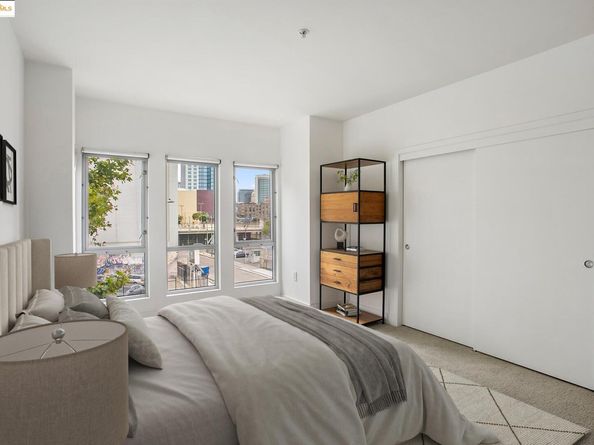 438 W Grand Ave 401, Oakland CA 94612