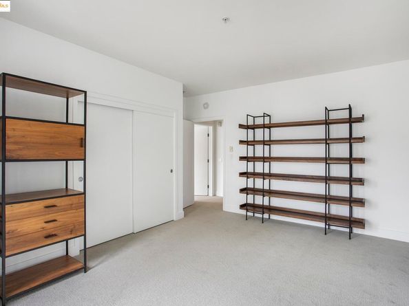 438 W Grand Ave 401, Oakland CA 94612