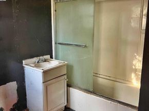 65 Burbank Ave, San Martin CA 95046