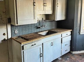 65 Burbank Ave, San Martin CA 95046