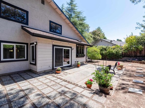 5644 Alhambra Hills Ct, Martinez CA 94553