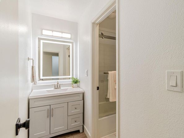 291 Tradewinds Dr 7, San Jose CA 95123