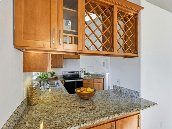 254 Medford Ave, Hayward CA 94541