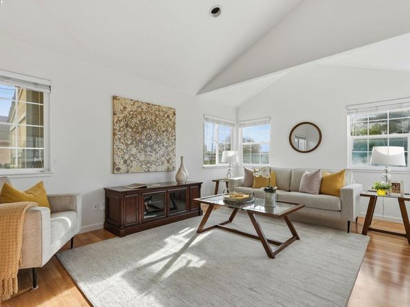 254 Medford Ave, Hayward CA 94541