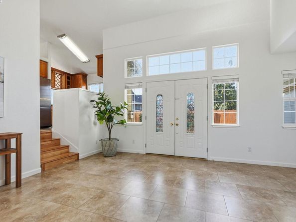 254 Medford Ave, Hayward CA 94541