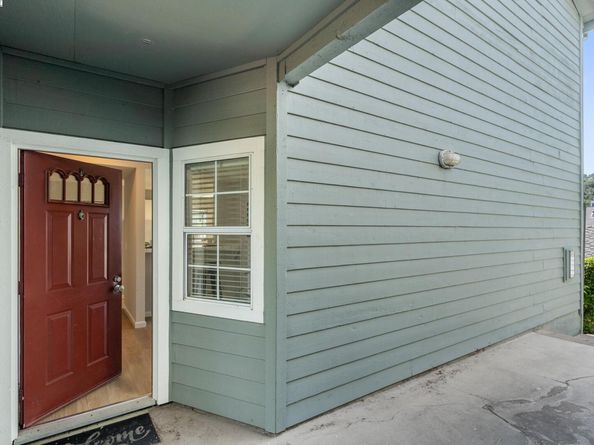 8165 Mountain View Dr C, Pleasanton CA 94588