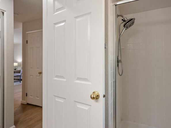 8165 Mountain View Dr C, Pleasanton CA 94588