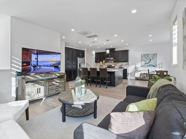 5971 Cannon Rd, Dublin CA 94568