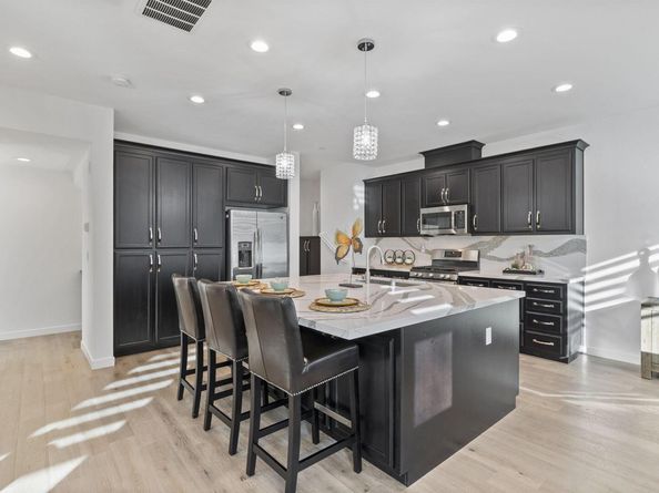 5971 Cannon Rd, Dublin CA 94568