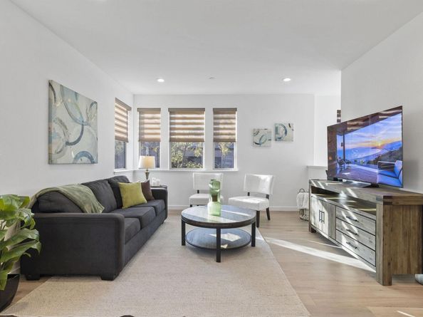 5971 Cannon Rd, Dublin CA 94568