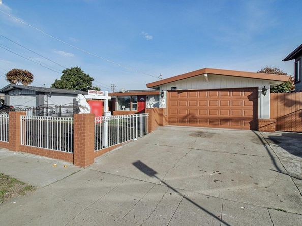 27480 Calaroga Ave, Hayward CA 94545