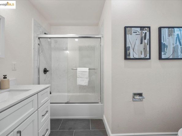 3829 Brookdale Ave, Oakland CA 94619