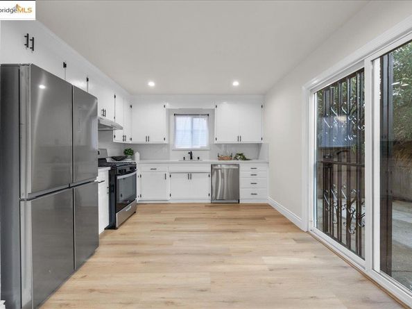 3829 Brookdale Ave, Oakland CA 94619