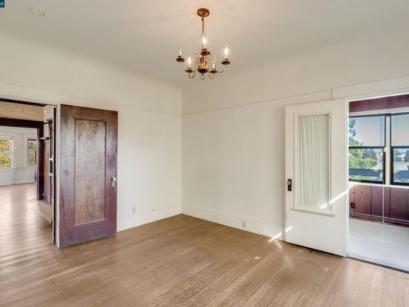 206 Cottage Ave, Richmond CA 94803