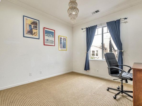 2815 Dune Cir, Hayward CA 94545