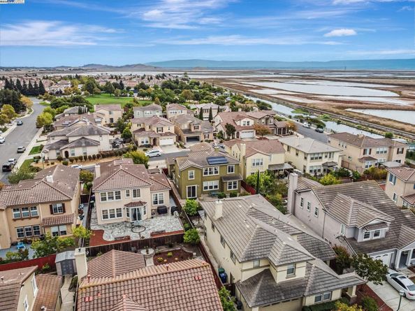 2815 Dune Cir, Hayward CA 94545