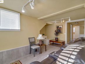 1507 48Th Ave, Oakland CA 94601