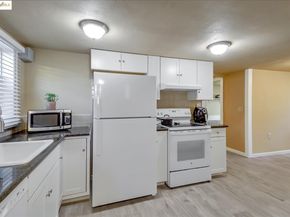 1507 48Th Ave, Oakland CA 94601