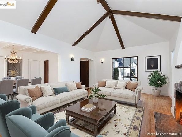 7601 Holly Street, Oakland CA 94621