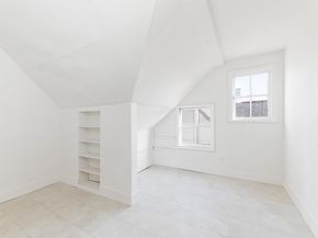 7601 Holly Street, Oakland CA 94621