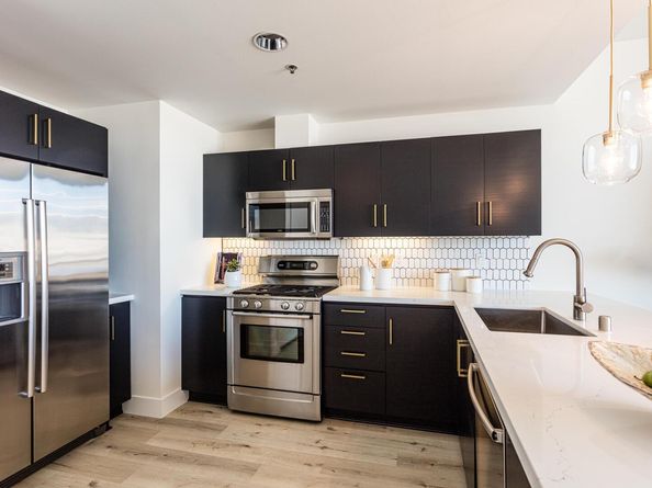 222 Broadway 712, Oakland CA 94607