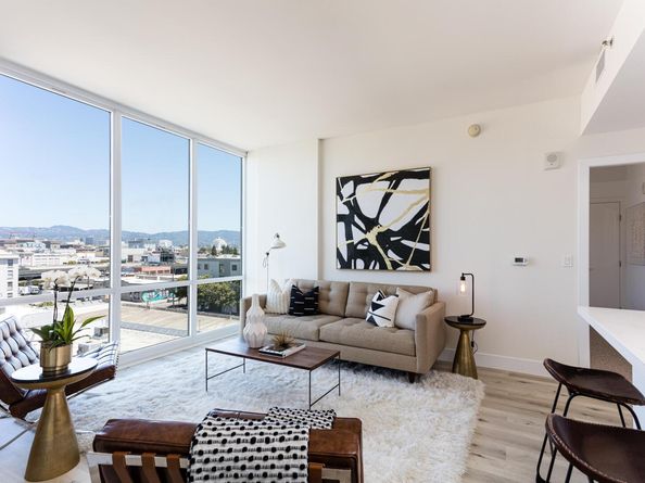 222 Broadway 712, Oakland CA 94607