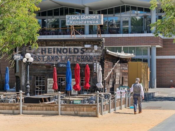 222 Broadway 712, Oakland CA 94607