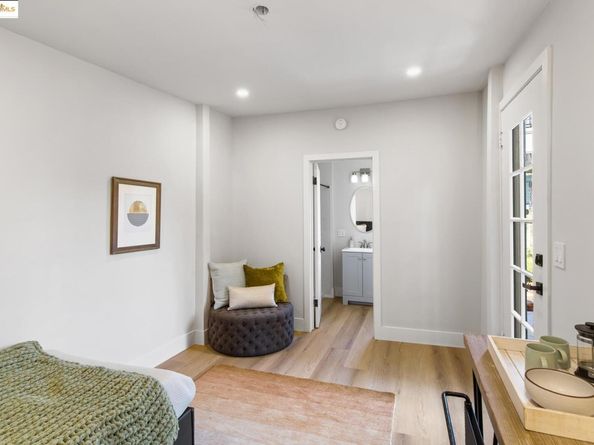 1023 54th St, Oakland CA 94608