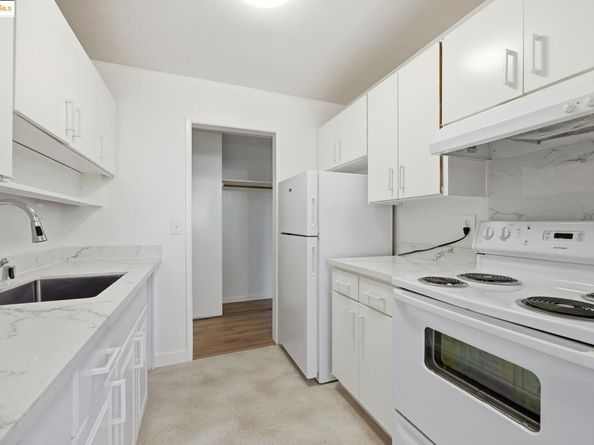 4 Admiral Drive 226, Emeryville CA 94608